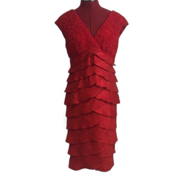 Adrianna Papell Ruffle Tiered V-Neck Cocktail Dress Women's Size 6 Scarlet Red - Picture 1 of 9